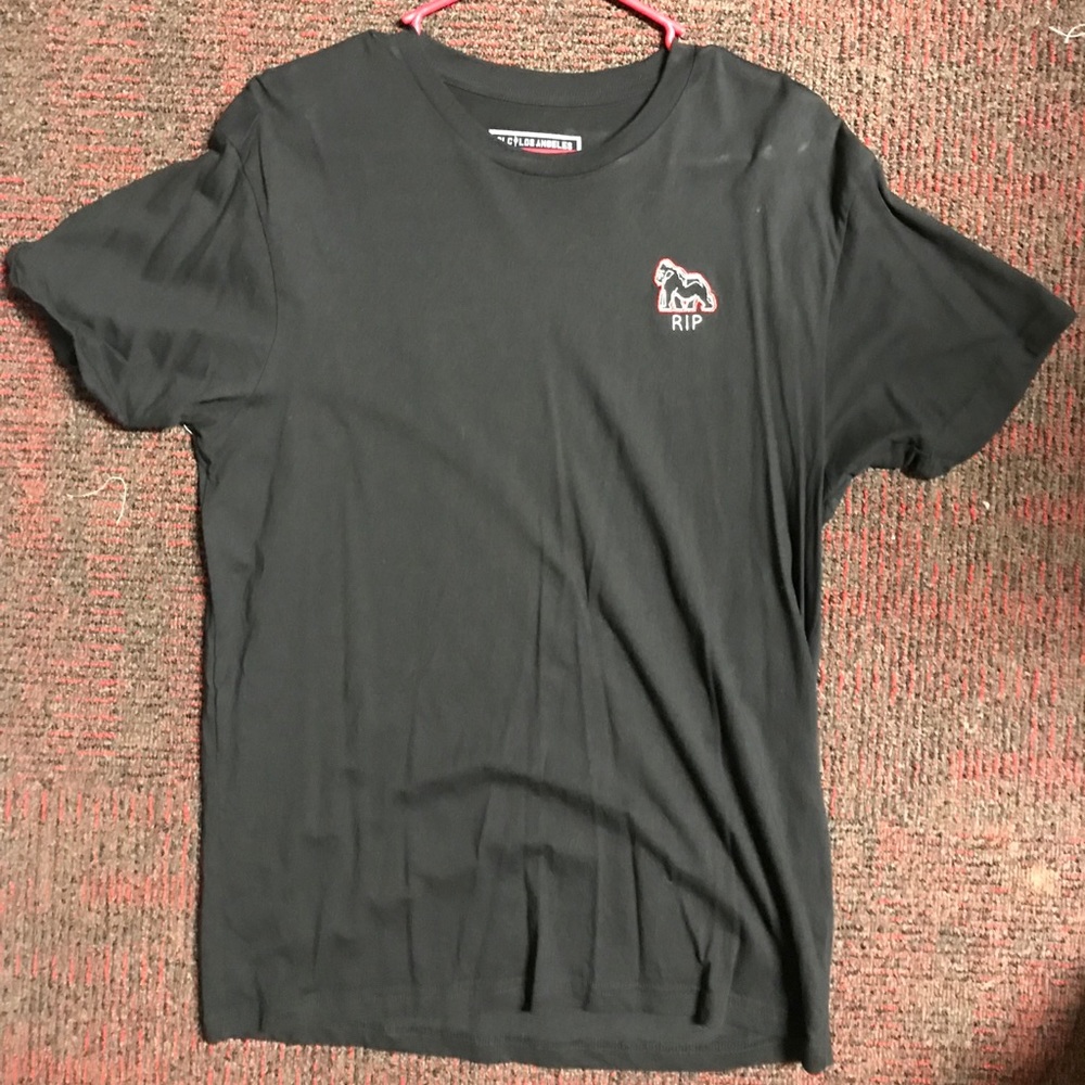 Black t-shirt pacsun